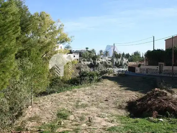 (7) Duża, płaska działka budowlana w Calpe