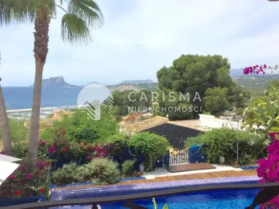 (4) Stylowa willa w Moraira