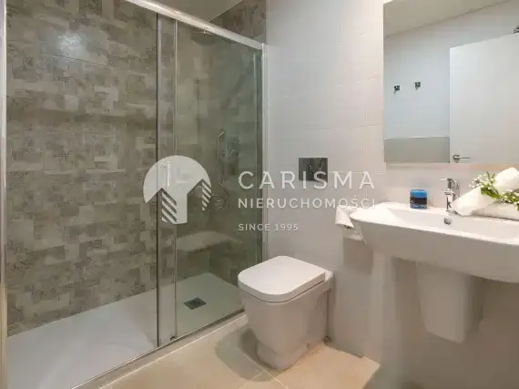 (13) Gotowe i nowe apartamenty, 2-3 sypialnie, Costa de Almeria, Hiszpania