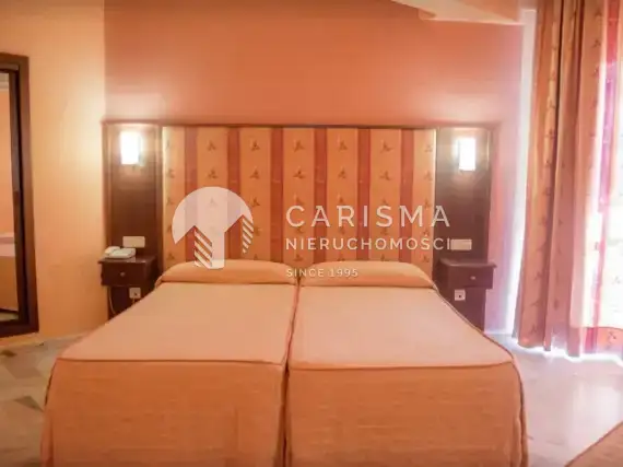 (14) Hotel z widokiem na morze w Torremolinos