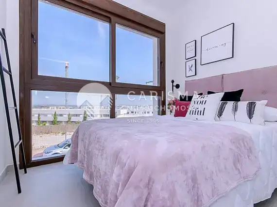 (10) Nowe i gotowe apartamenty przy Laguna Salada de Torrevieja.
