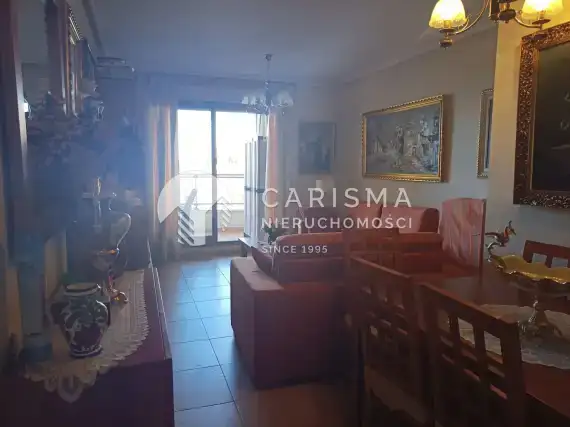 (8) Apartament z basenem niedaleko plaży oraz innych dogodności
