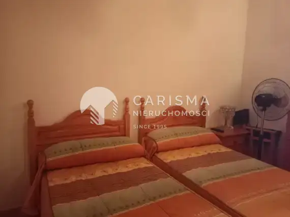 (16) Apartament z basenem niedaleko plaży oraz innych dogodności