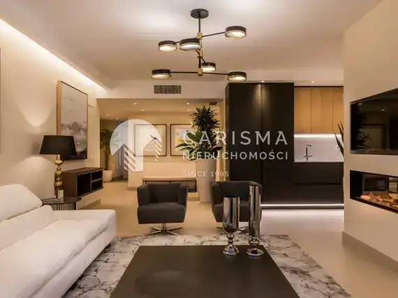 (10) Luksusowy penthouse w pierwszej linii brzegowej, Estepona, Costa del Sol