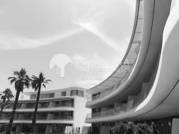 (22) Luksusowy apartament w pierwszej linii brzegowej, Estepona, Costa del Sol