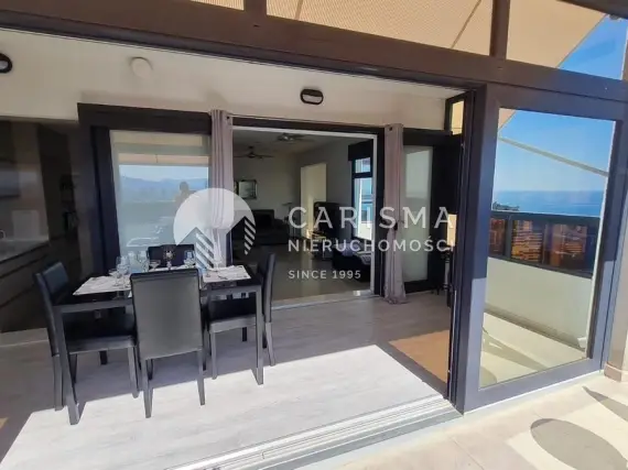 (14) Dwupoziomowy penthouse z widokiem na morze w Benidorm