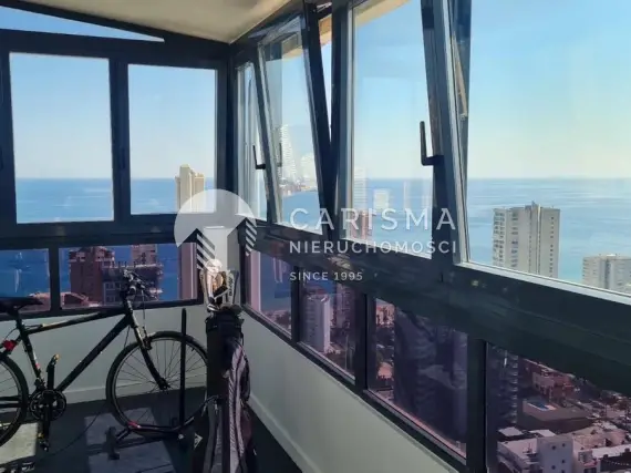 (25) Dwupoziomowy penthouse z widokiem na morze w Benidorm