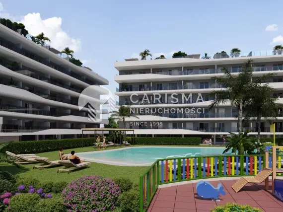 (4) Nowe, gotowe apartamenty z widokiem na morze, 150 m od plaży Santa Pola