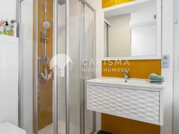(13) Mieszkanie na parterze w Villamartin, Costa Blanca