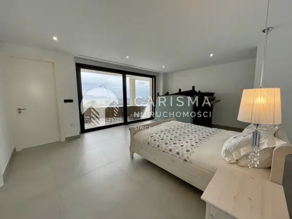 (26) Willa z widokiem na morze w Sierra de Altea
