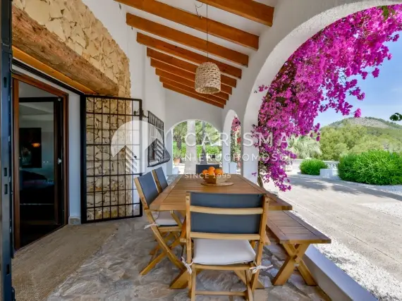 (47) Piękna nieruchomość typu finka, w Polop, Costa Blanca