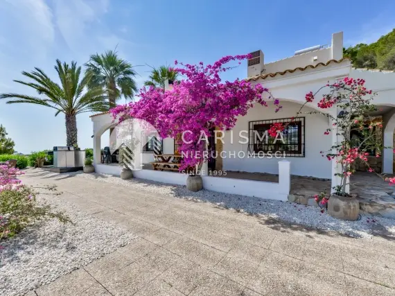 (48) Piękna nieruchomość typu finka, w Polop, Costa Blanca