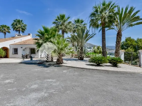 (60) Piękna nieruchomość typu finka, w Polop, Costa Blanca