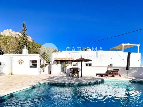 Willa w stylu Ibiza z fantastycznym widokiem na morze i Peñon de Ifach, Calpe 2