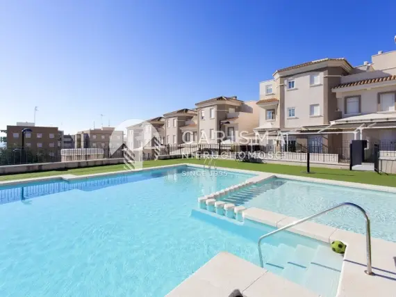 (8) Bungalowy 150 m od plaży w Santa Pola, Costa Blanca