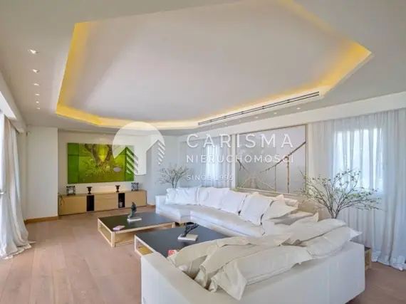 (24) Luksusowa willa w doskonałej lokalizacji, Benidorm, Costa Blanca