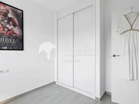 (22) Nowoczesny apartament w Villamartin, Alicante
