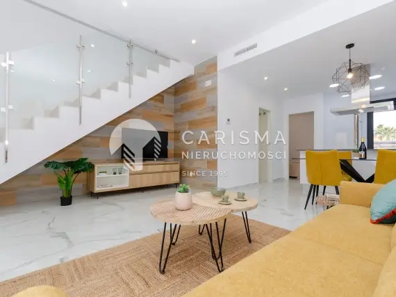 (9) Nowoczesny, ostatni w osiedlu dom na sprzedaż w Torrevieja, Costa Blanca