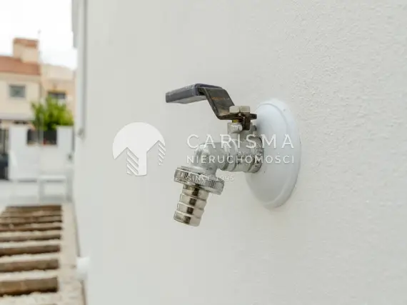 (96) Nowoczesny, ostatni w osiedlu dom na sprzedaż w Torrevieja, Costa Blanca