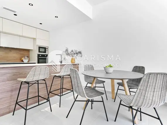 (15) Nowa faza kompleksu! Apartamenty w Torrevieja 250 m od morza