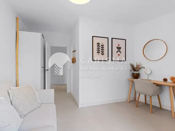 (26) Apartament w Guardamar del Segura z widokiem na La Pinada