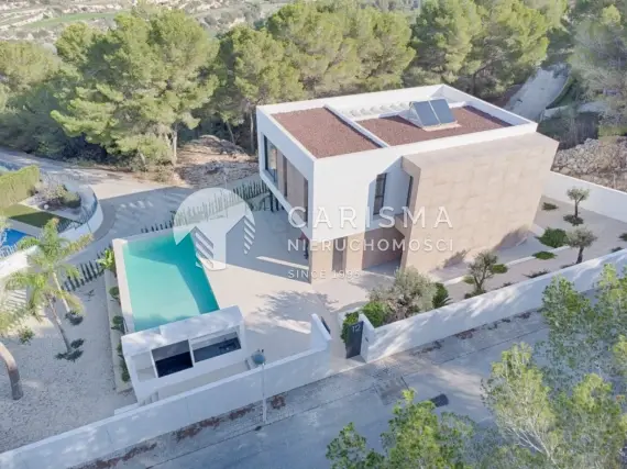 Nowoczesna i gotowa willa z widokiem na góry, Moraira, Costa Blanca 1