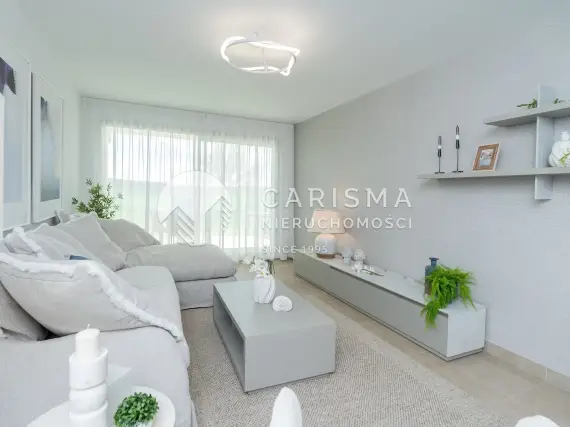 (7) Ostatni penthouse w tej inwestycji, przy polach golfowych, Estepona