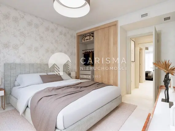 (17) Kolejny etap budowy osiedla na polu golfowym La Cala Resort, Mijas