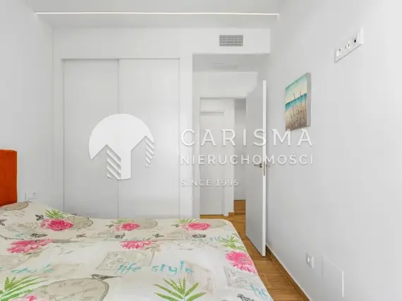 (24) Nowoczesny Apartament na Parterze w Villamartin, Alicante
