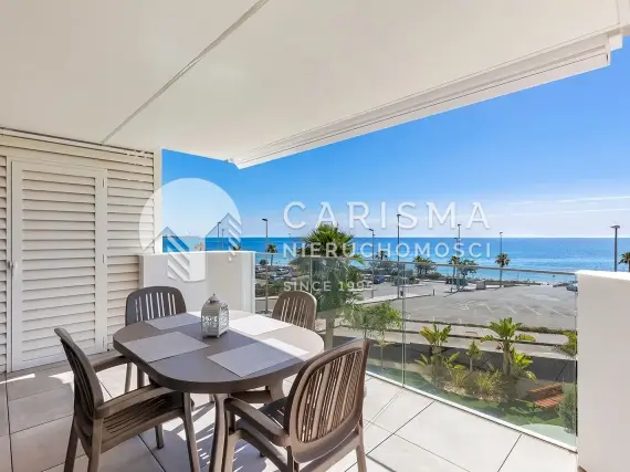 Apartament w pierwszej linii brzegowej w Mil Palmeras, Costa Blanca 1