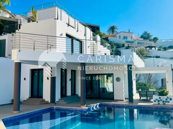 Nowoczesna willa z widokiem na morze w Moraira 2