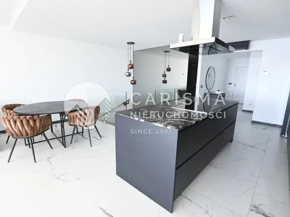 (11) Nowoczesny apartament w 1 linii brzegowej z widokiem na port jachtowy, Mascarat, Altea