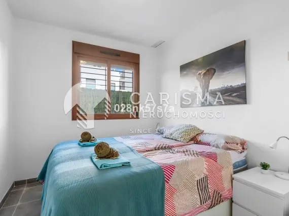 (13) Apartament w sercu La Zenia - Nowoczesność i Komfort na Costa Blanca