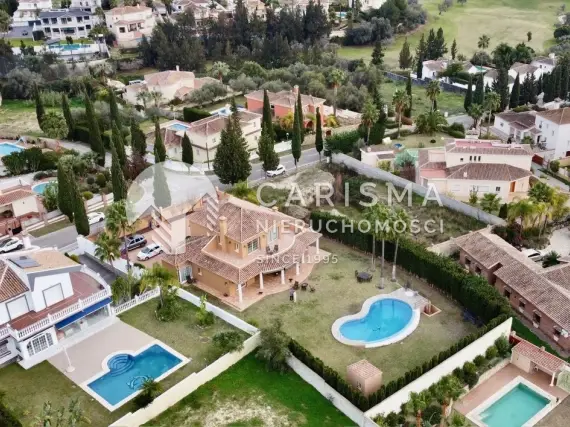 (39) Andaluzyjska willa w otoczeniu renomowanych pól golfowych, Mijas Golf