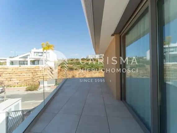 (57) Luksusowa willa w resortowym kompleksie z widokiem na morze, Mijas Costa