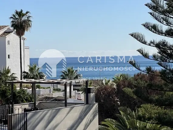 Zmodernizowana willa 400 m od plaży, Riviera del Sol, Mijas Costa 1