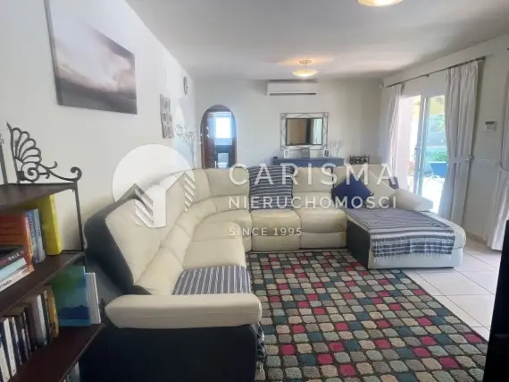 (5) Śródziemnomorska, parterowa willa w Moraira