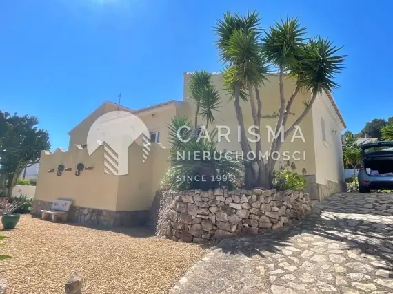 (20) Śródziemnomorska, parterowa willa w Moraira