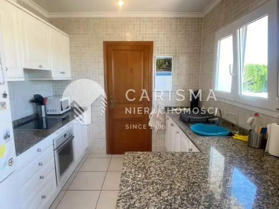 (7) Śródziemnomorska, parterowa willa w Moraira