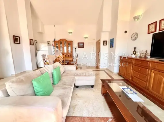 (9) Przestronny penthouse z panoramicznym widokiem na morze – Dehesa de Campoamor