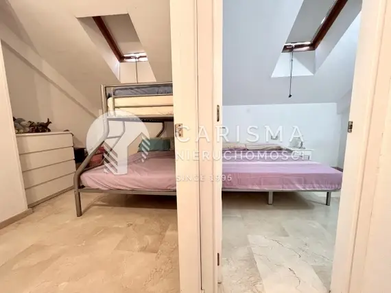 (24) Przestronny penthouse z panoramicznym widokiem na morze – Dehesa de Campoamor