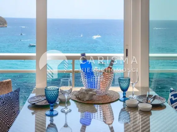 Apartament z panoramicznym widokiem na morze w Moraira 1