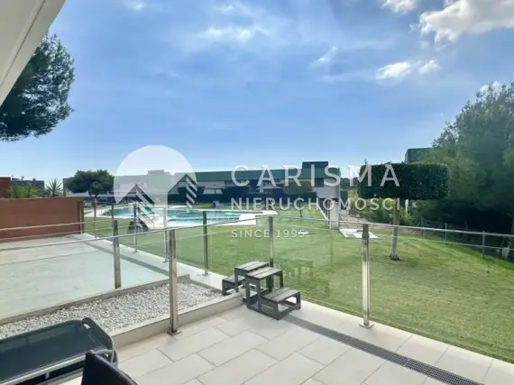Przestronny apartament na parterze w sercu Villamartin, Orihuela Costa 2