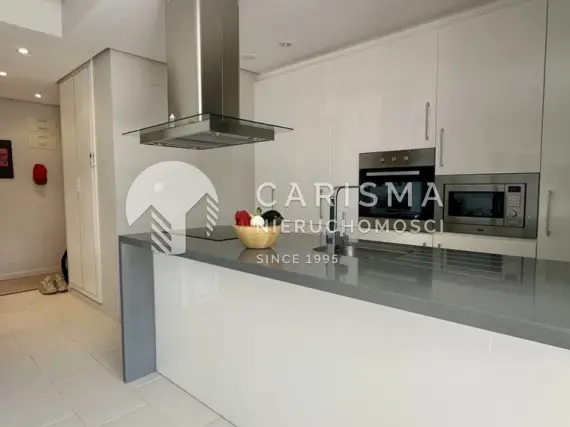 (30) Przestronny apartament na parterze w sercu Villamartin, Orihuela Costa