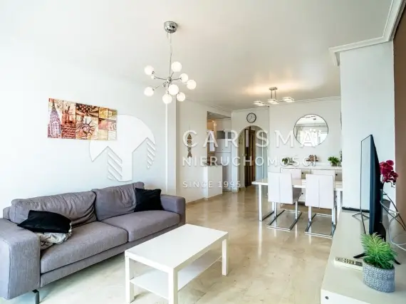 Apartament w doskonałej lokalizacji przy Villamartin Plaza 2
