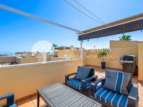 (25) Zadbany apartament z dużym solarium i prywatnym parkingiem, Villamartín