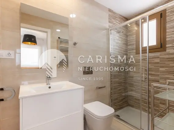 (22) Apartament na 2. piętrze w Villamartin, Orihuela Costa