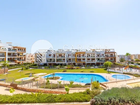 (28) Apartament na 2. piętrze w Villamartin, Orihuela Costa