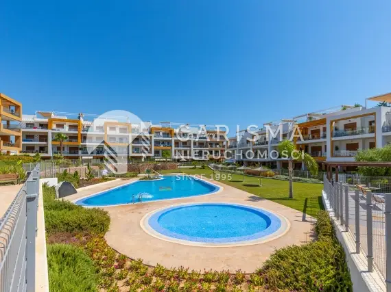 (32) Apartament na 2. piętrze w Villamartin, Orihuela Costa