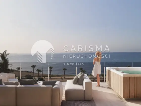 (11) Ostatni apartament w pierwszej linii plaży Villajoyosa ( Alicante)